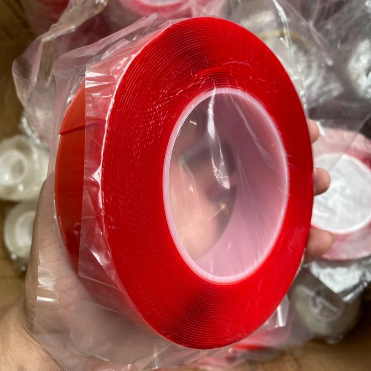 Băng Keo 2 Mặt Siêu Dính Trong Suốt Đa Năng Bám Dính Vượt Trội, Ứng Dụng Linh Hoạt 3 Trong 3cm x 10m 140.000 Băng Keo 2 Mặt Siêu Dính Trong Suốt